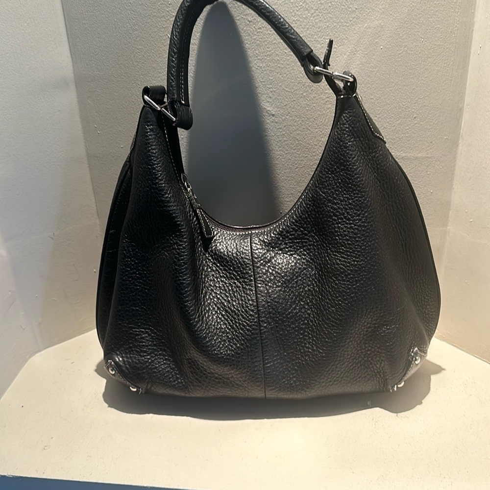Talbots leather shoulder bag. Black